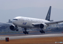 Boeing 777-200・降臨