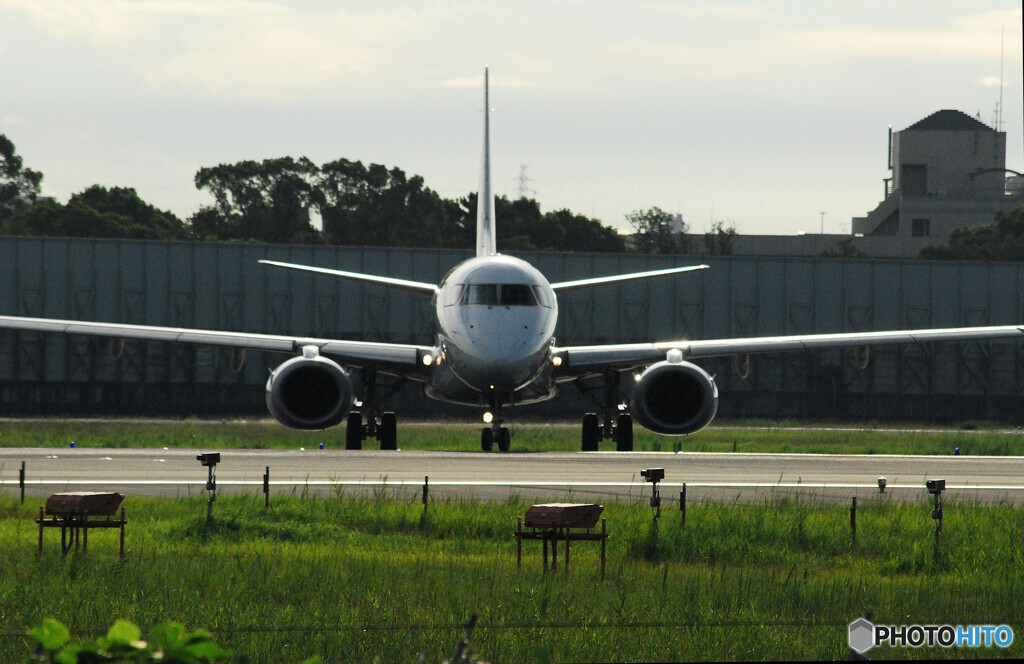 俺の翼✈Embraer ERJ190-100