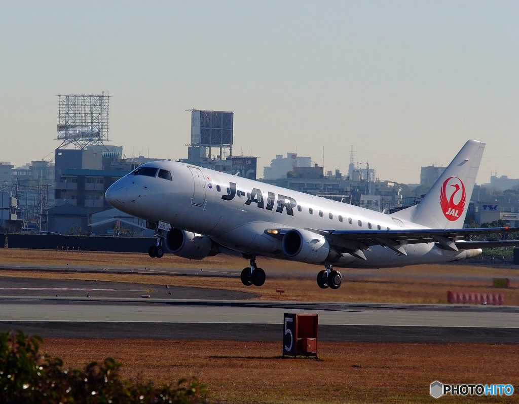 J-AIR・飛翔