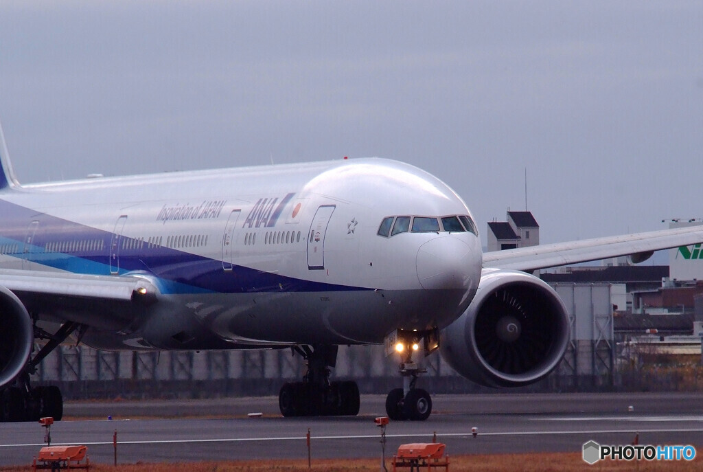 いい日旅立ち・✈777-300