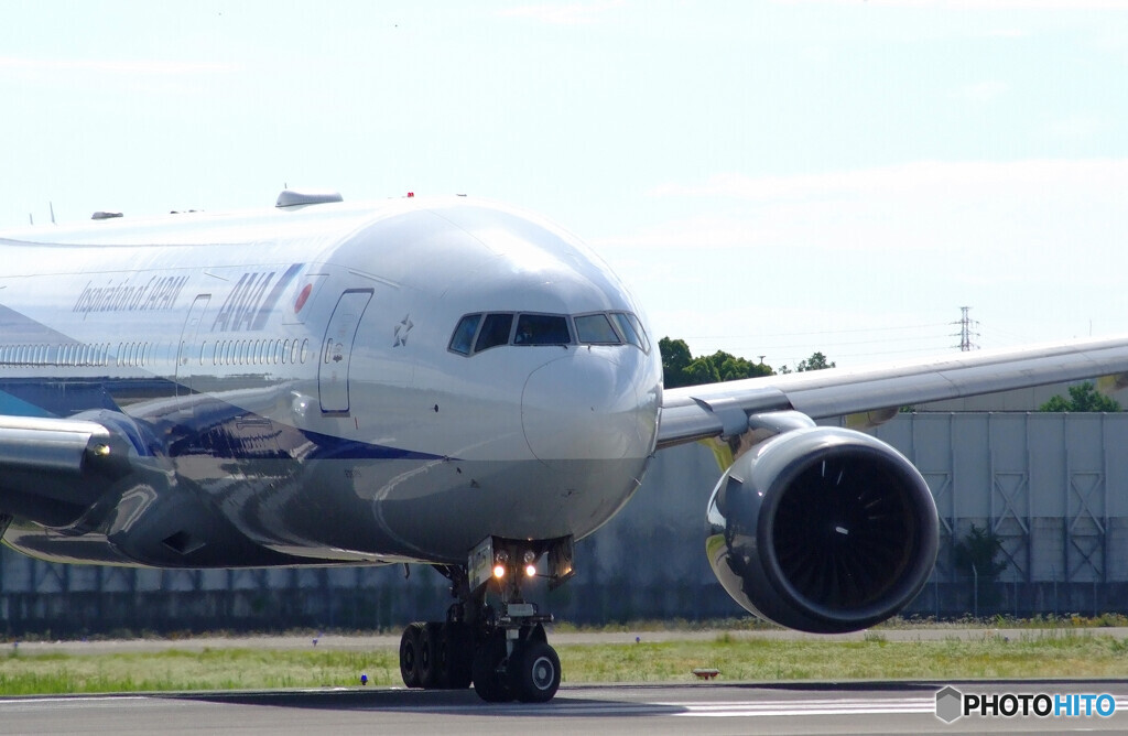 6月の青空✈Boeing777-200