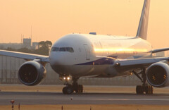如月の旅路★Boeing777-200