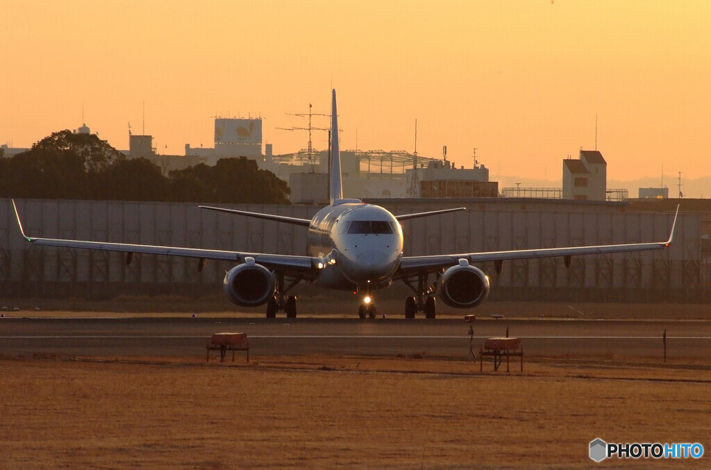 2月の翼✈Embraer 190