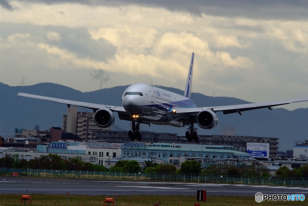 Lovers Of The World (マンダム～男の世界)