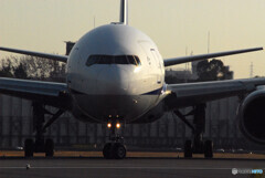 光と影✈Boeing 777-200