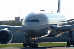 9月の朝✈Boeing 777-200