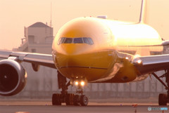 黄金の光！C-3PO