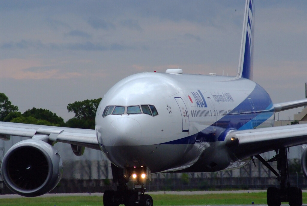 August Sky✈Boeing777-200