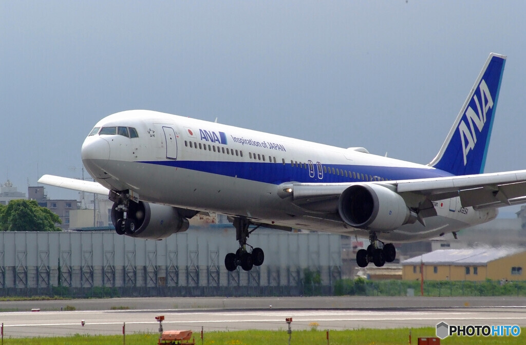 水無月の空✈Boeing767