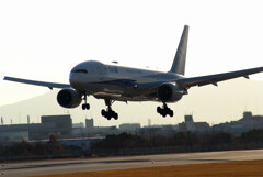 光と影✈Boeing777-200