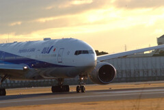 男たちの朝★Boeing777-200