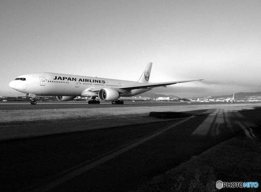 旅たちの朝・JAL