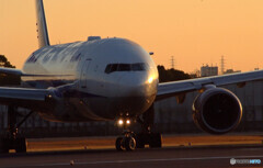 Magic Hour✈Boeing777-200