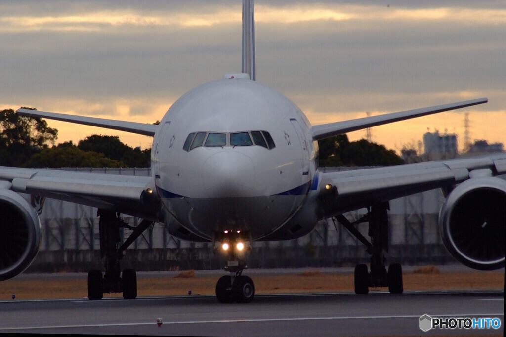 JAPANの朝Ⅸ✈Boeing 777-200