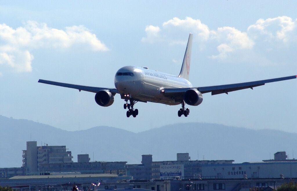 December morning✈Boeing767-300