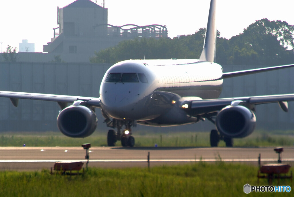 沈黙の翼✈Embraer 190 