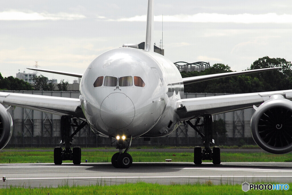 August morning✈Boeing 787-8