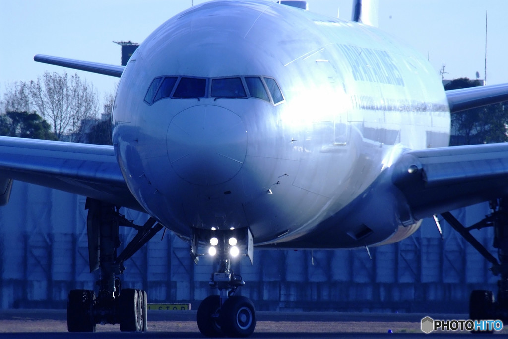 Face・Boeing 777-289