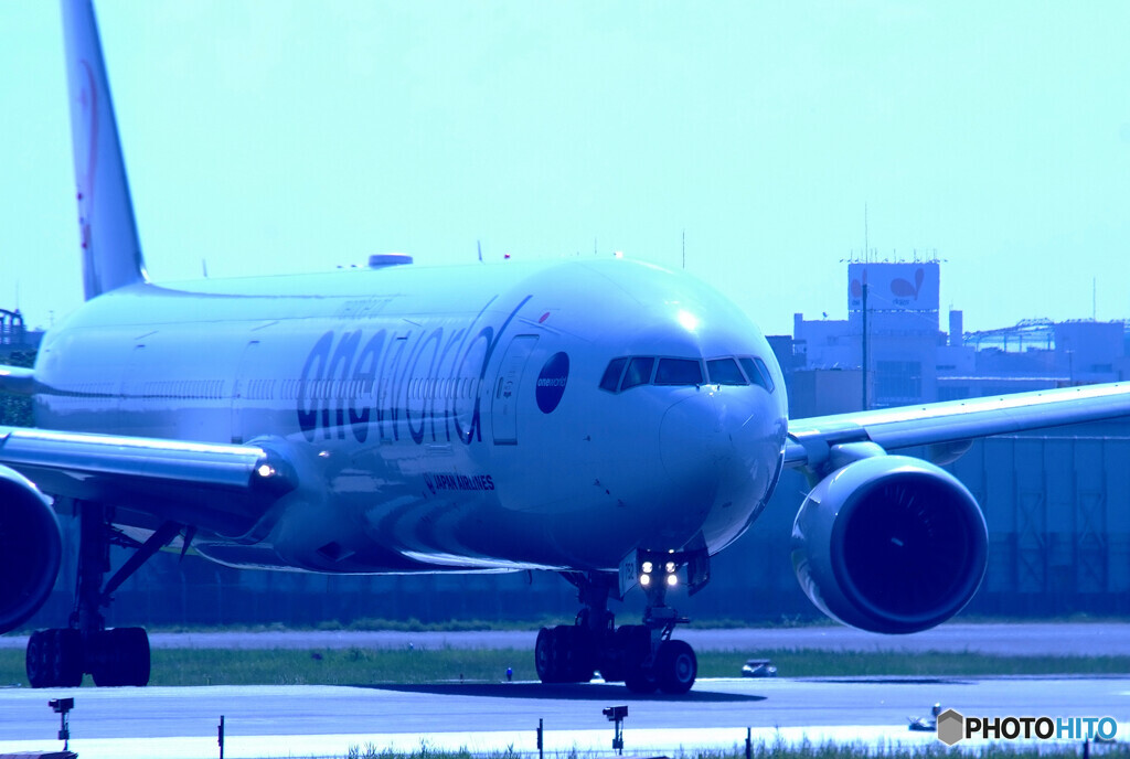 8月の熱い空へ✈ONE