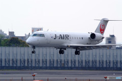 小さな勇者・ CRJ-200  小さな勇者・ CRJ-200