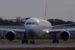 November Morning✈Boeing767-300