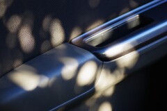 Light and shadow-910