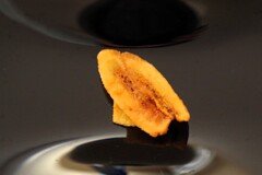 どうぞお食べください...バナナチップス