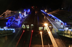 すれちがいな　仲間