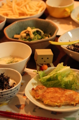 小松菜のおひたしとクリームスープのばんごはん