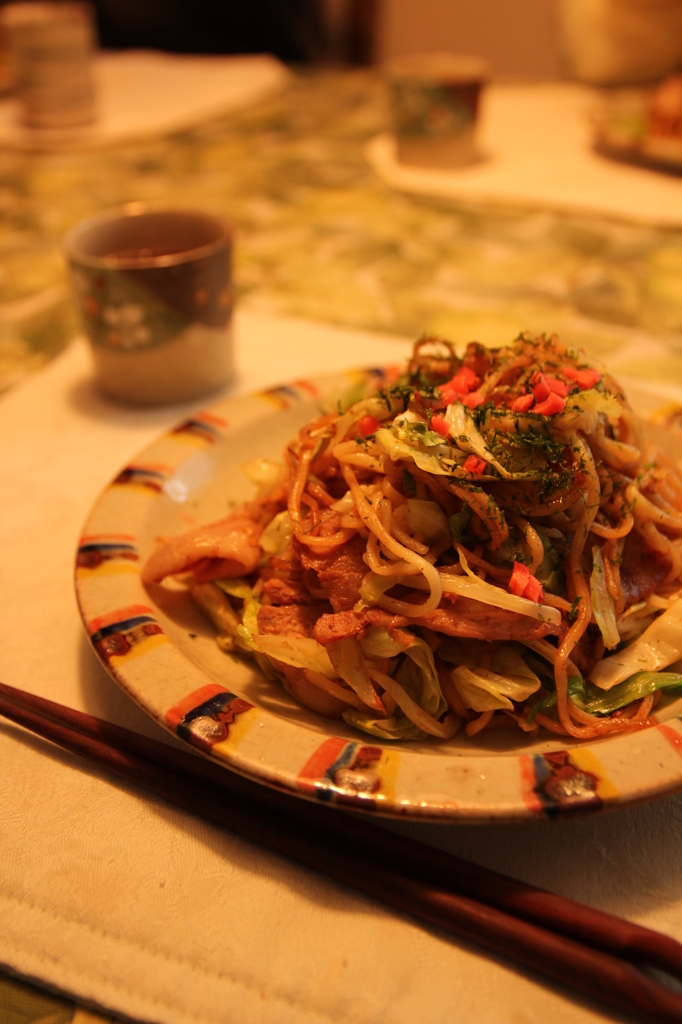 やきそばのお昼ごはん