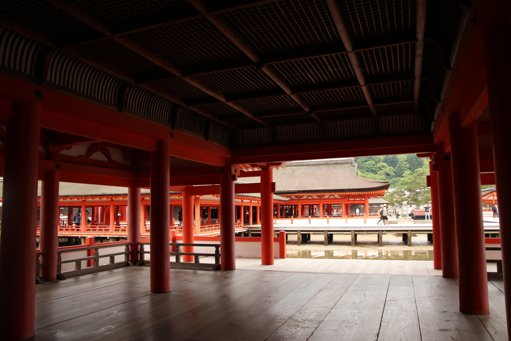 厳島神社