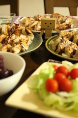 たまねぎの餃子に囲まれる。