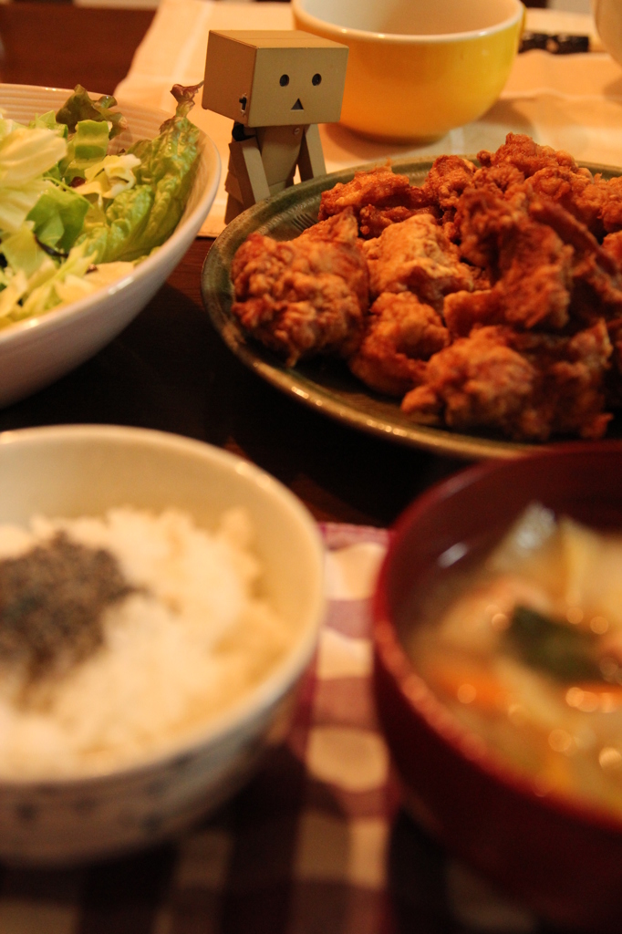 豚汁と唐揚げのばんごはん