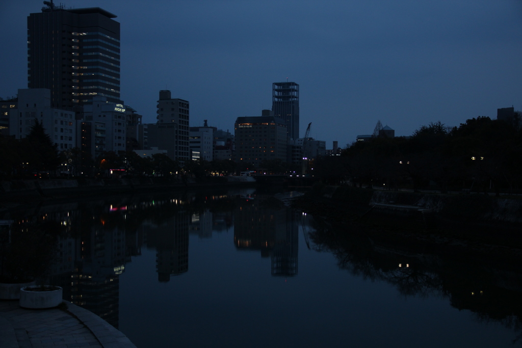 川