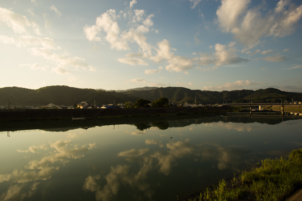 夕暮れを待つ