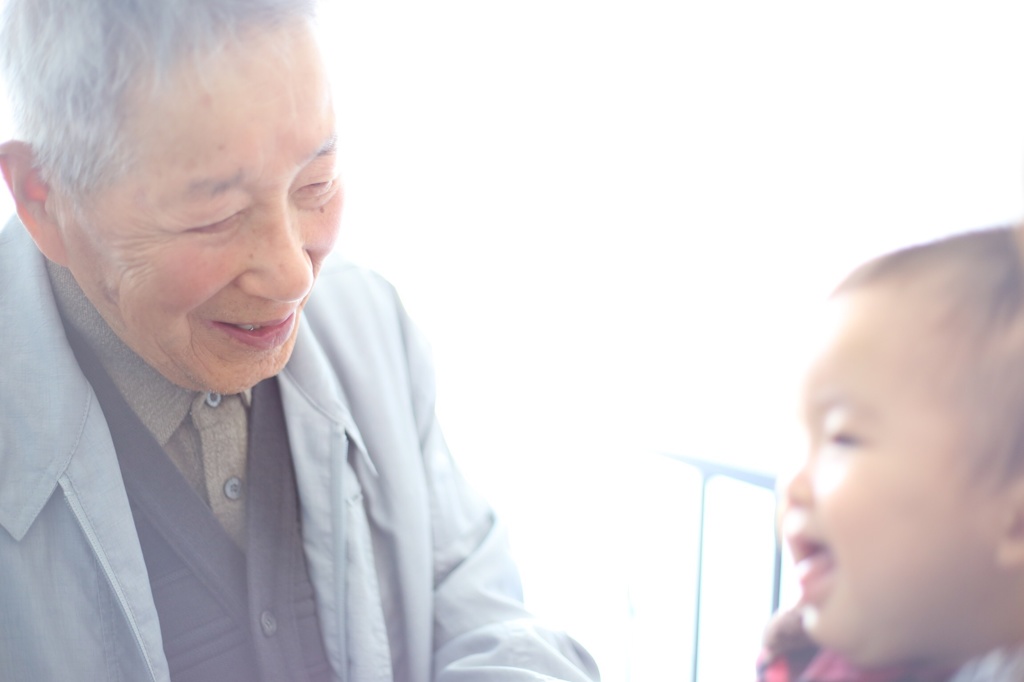 年の差 85歳