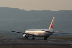 B767