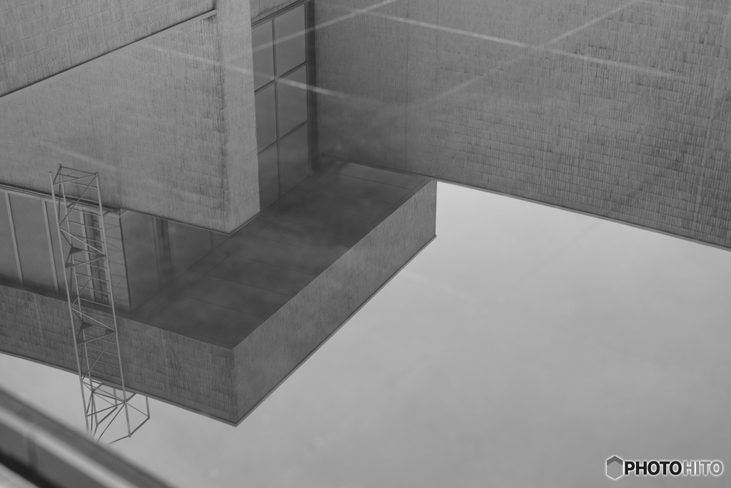 Musée, Noir et blanc