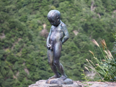 祖谷渓の小便小僧
