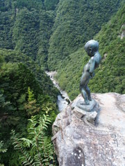 祖谷渓の小便小僧