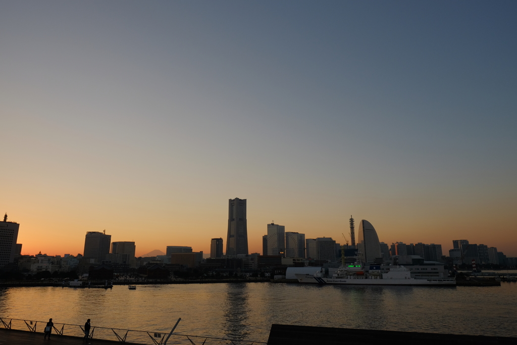 @横浜
