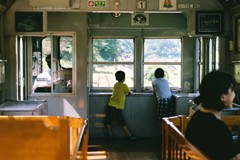 かぶりつキッズ