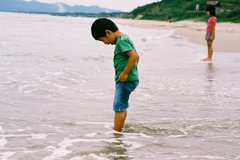 砂がにげていく
