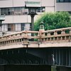 星降る橋で