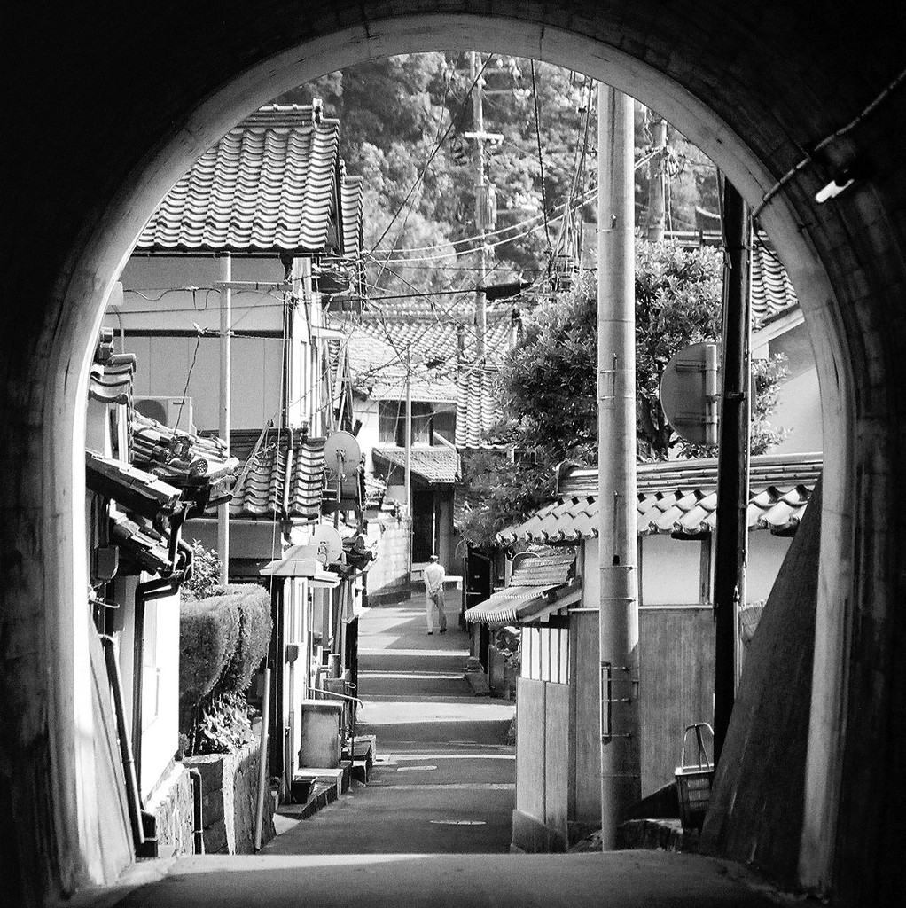 闇の先に
