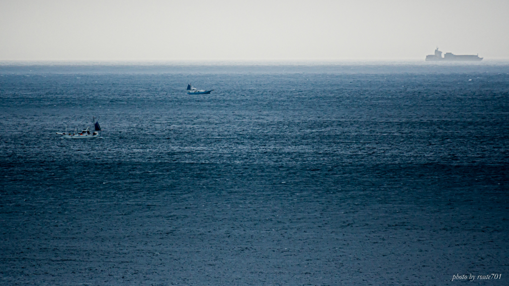 霞む海