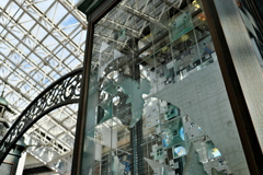 ガラスのオブジェ