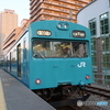 スカイブルー／103系通勤電車