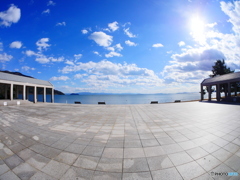 湖のテラス