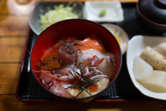海鮮丼定食：最近食べた美味しいものシリーズ
